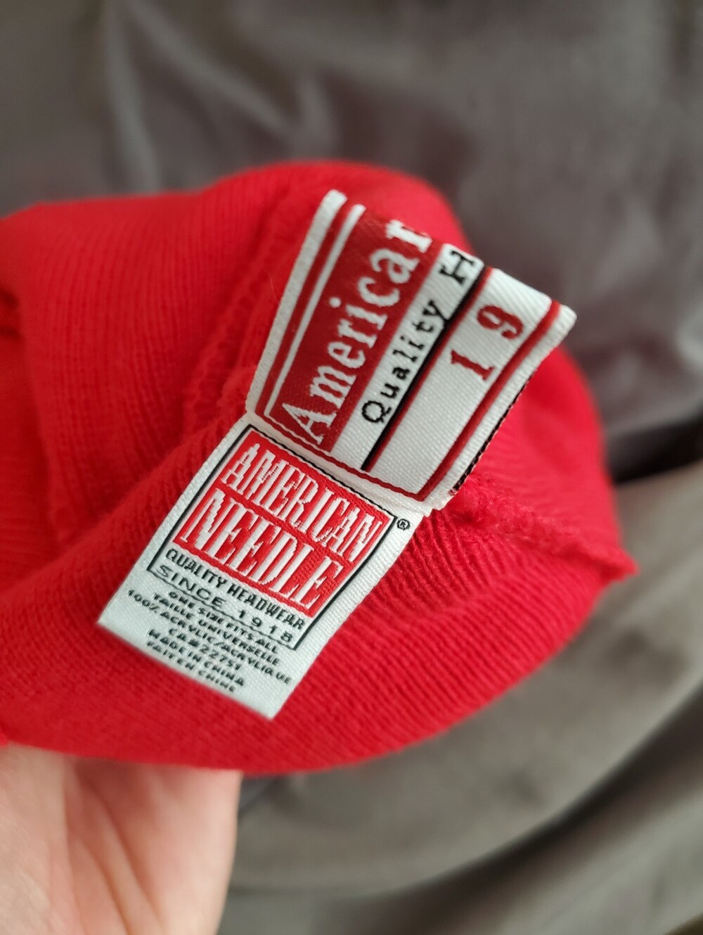 Calgary Flames Toque - Picture 3 of 3